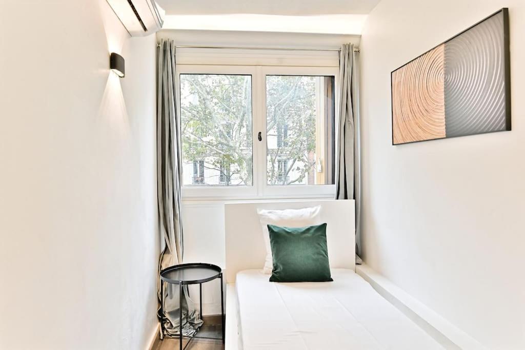 Apartment Ensoleille Proche Buttes Chaumont Paris
